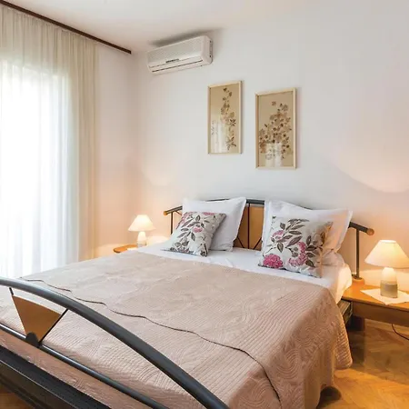 With Sea View 5 * Makarska